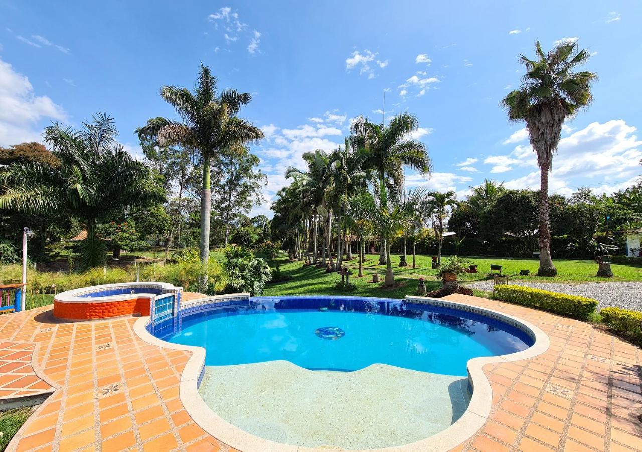 Hacienda Hotel El Percal プエブロ・タパオ エクステリア 写真
