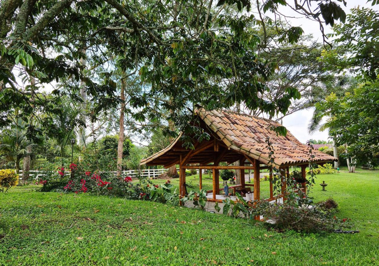 Hacienda Hotel El Percal プエブロ・タパオ エクステリア 写真