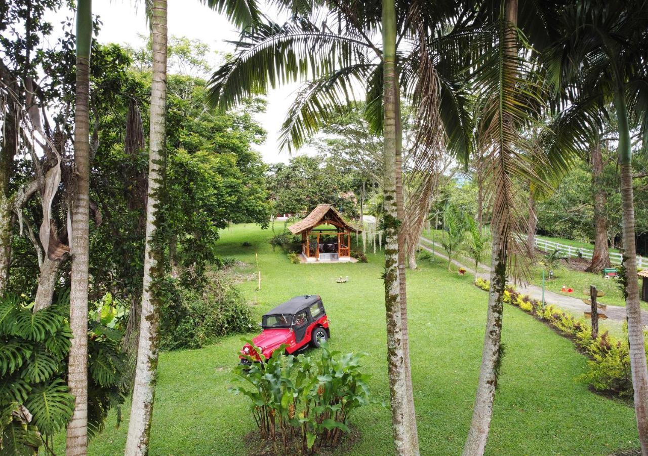Hacienda Hotel El Percal プエブロ・タパオ エクステリア 写真