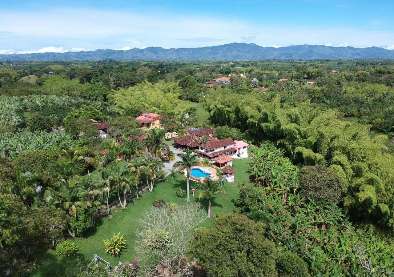 Hacienda Hotel El Percal プエブロ・タパオ エクステリア 写真