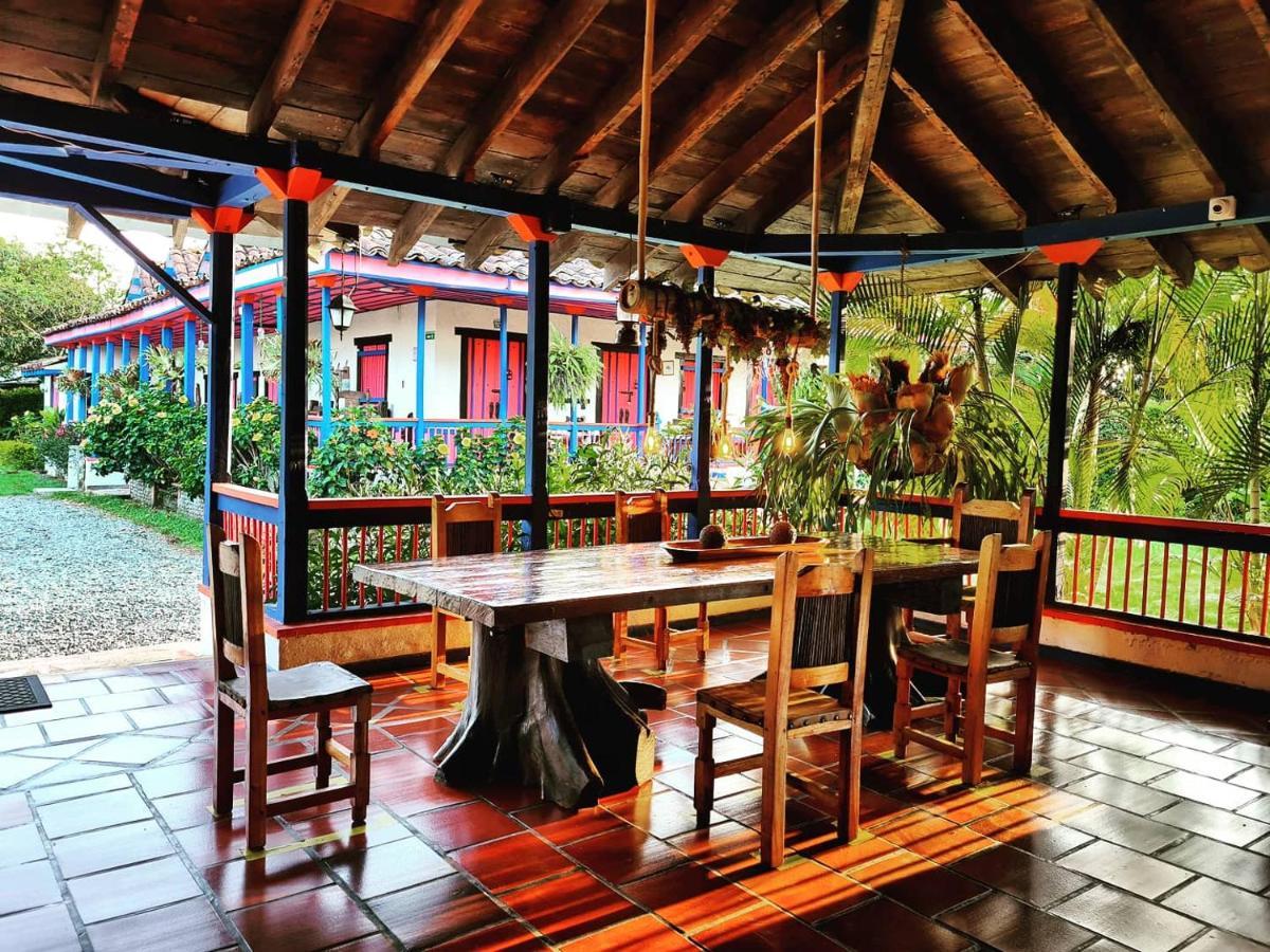Hacienda Hotel El Percal プエブロ・タパオ エクステリア 写真
