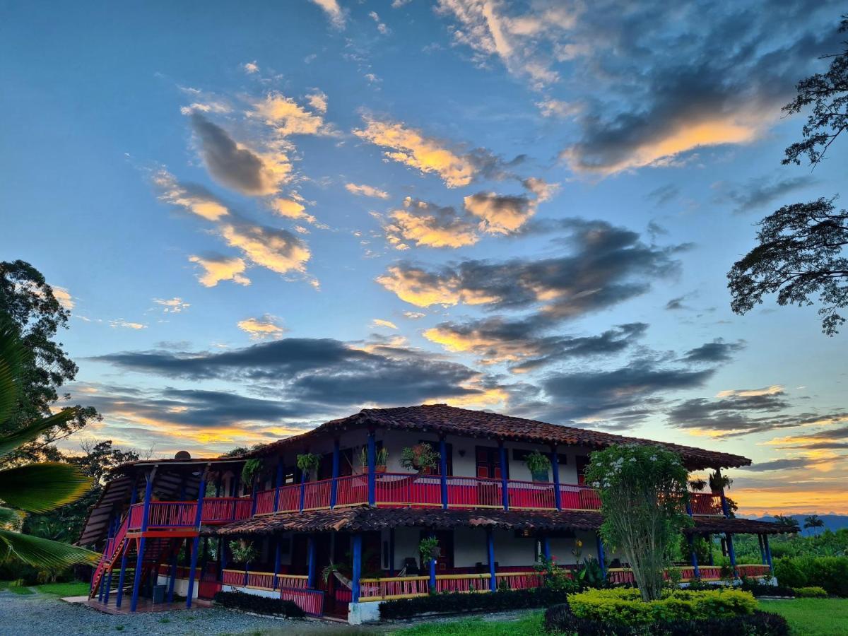 Hacienda Hotel El Percal プエブロ・タパオ エクステリア 写真