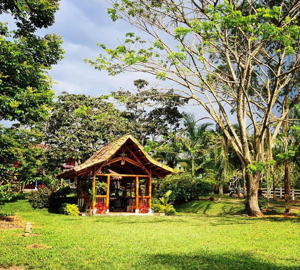 Hacienda Hotel El Percal プエブロ・タパオ エクステリア 写真