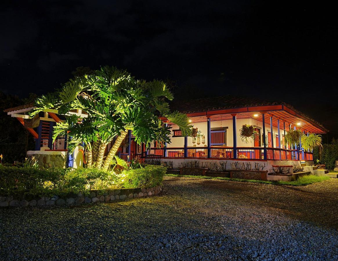 Hacienda Hotel El Percal プエブロ・タパオ エクステリア 写真